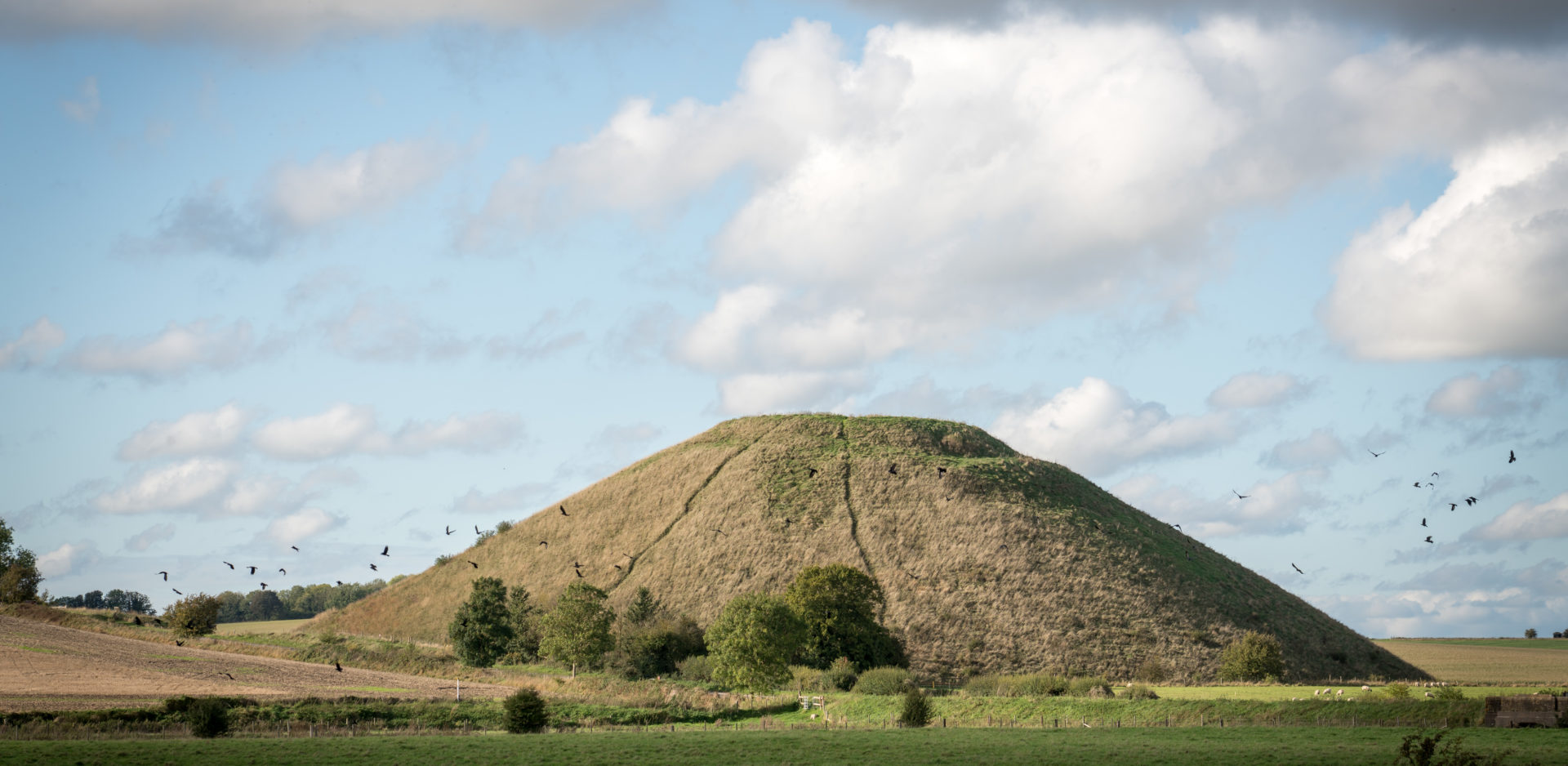 Silbury Hill credit GreatWestway.co.uk