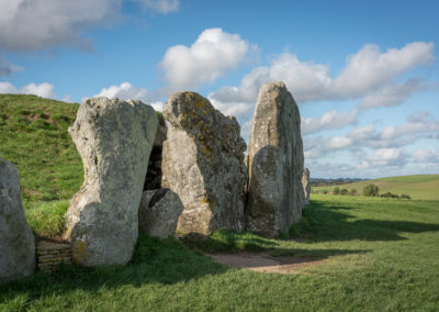 West Kennet long barrow 2 credit GreatWestway.co.uk